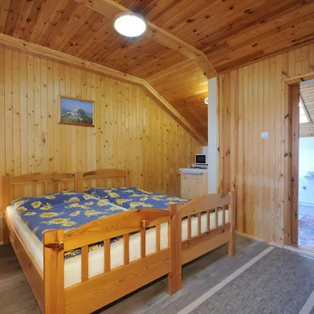 Πανσιόν Jendral